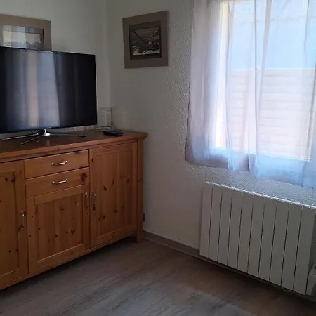 Detente Et Nature Maisonnette Conviviale Pour 6 Personnes Dans Un Village De Vacances